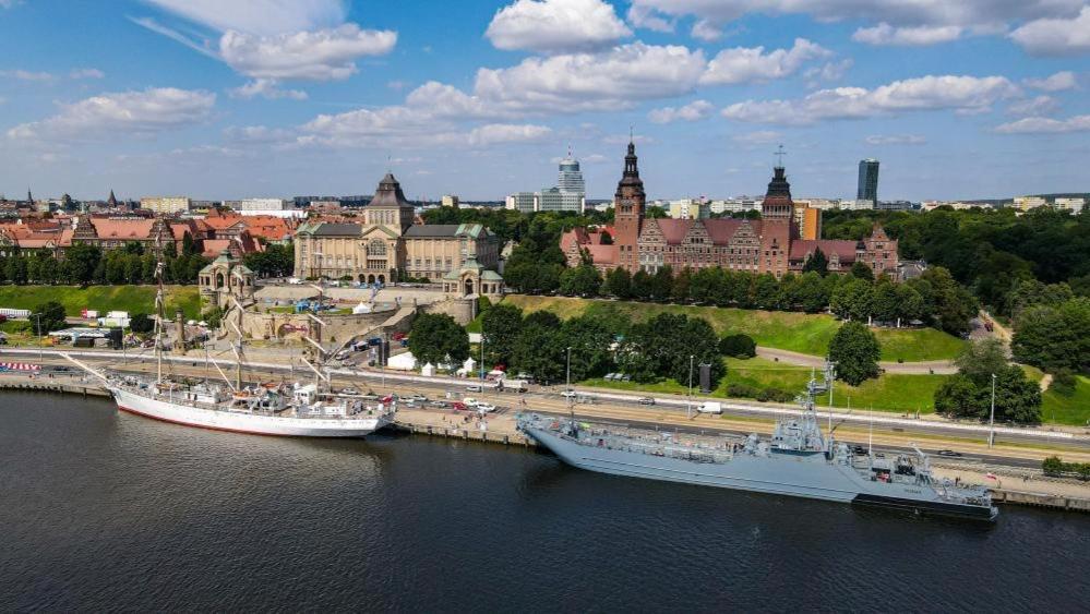 Imperial Apartaments Centrum II Szczecin Buitenkant foto